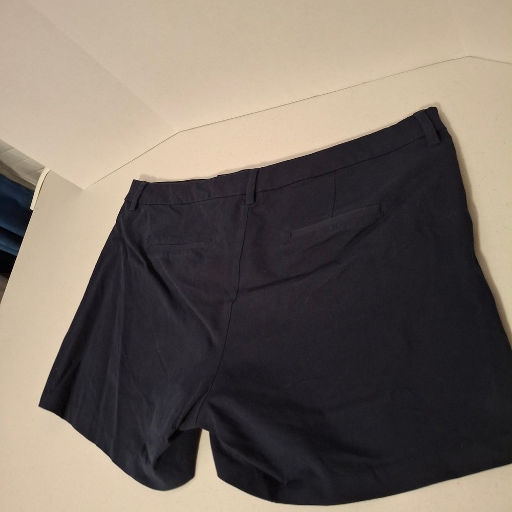 OLD NAVY PIXIE HIGH RISE Secret Smooth Pockets Women Shorts Size 22 Navy - Picture 2 of 7